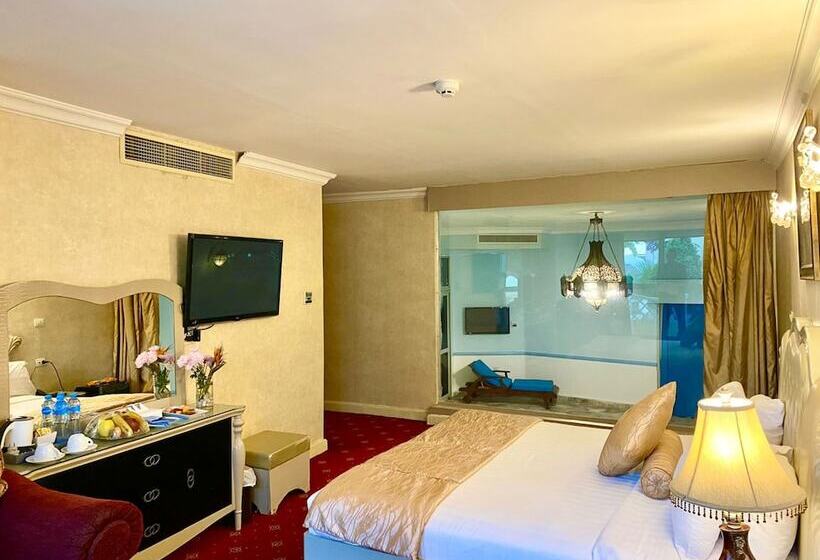 هتل Paradise Inn Beach Resort