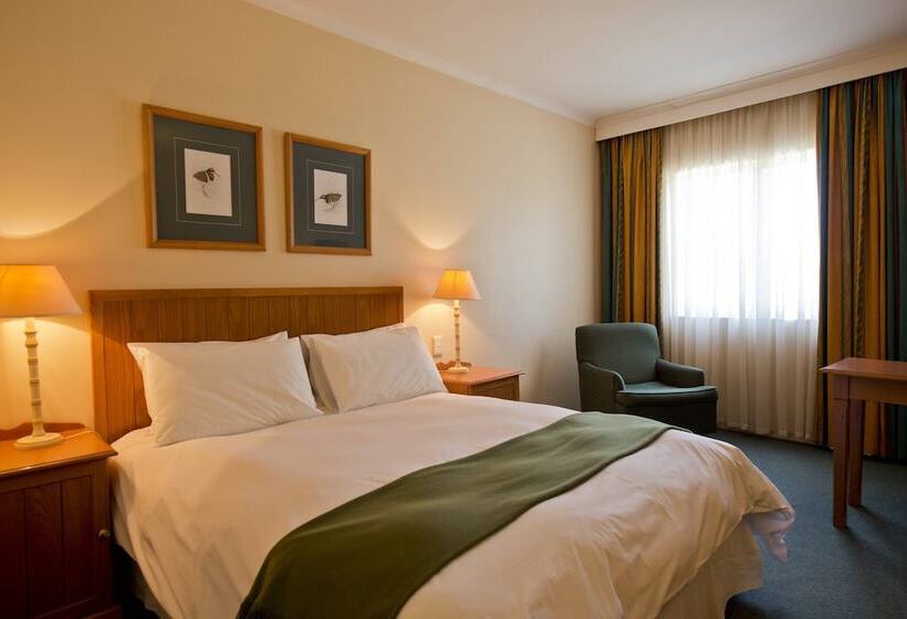 Protea Hotel By Marriott Ondangwa