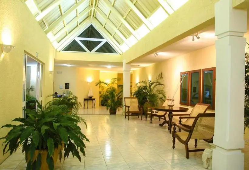 هتل Silver Beach