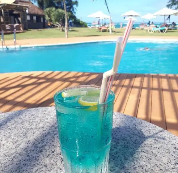 هتل Silver Beach