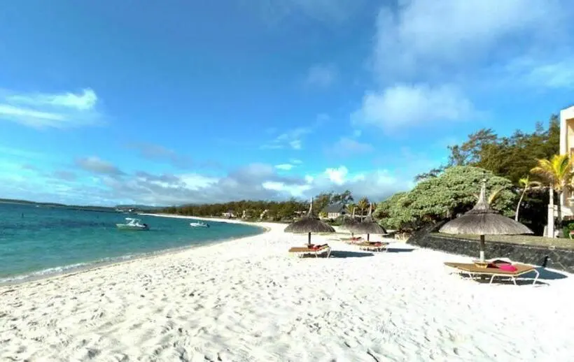 هتل Silver Beach
