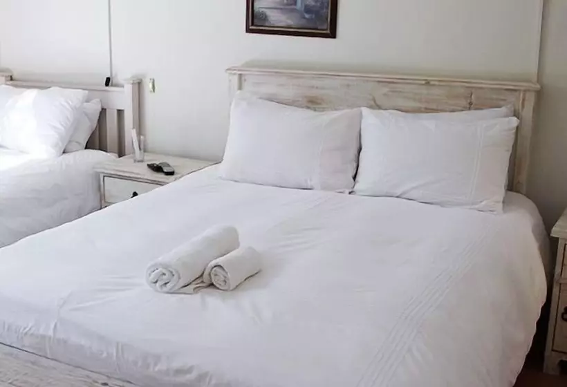 فندق Winelands Lodge