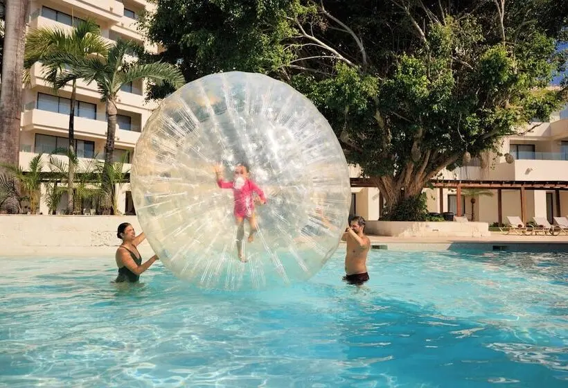 استراحتگاه Dreams Aventuras Riviera Maya   All Inclusive