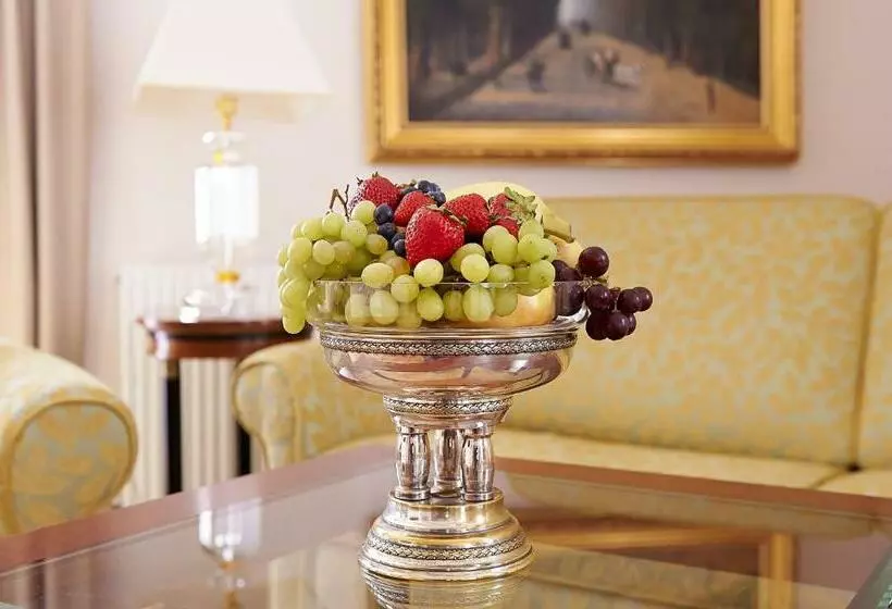 Отель Admiral Am Kurpark