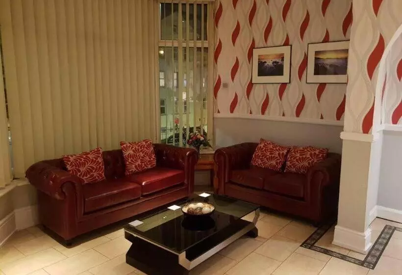 בית מלון כפרי Ascot