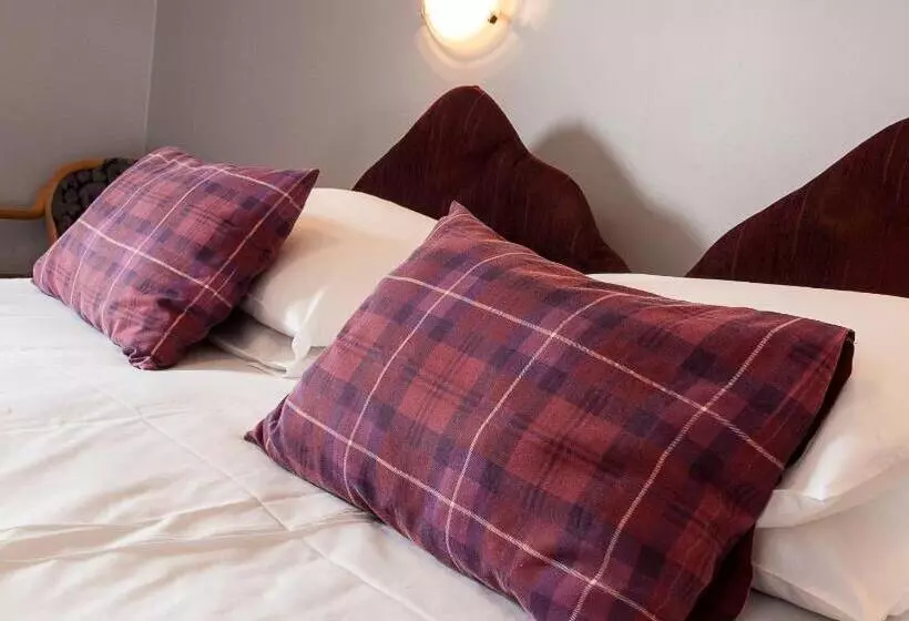 בית מלון כפרי Balavil