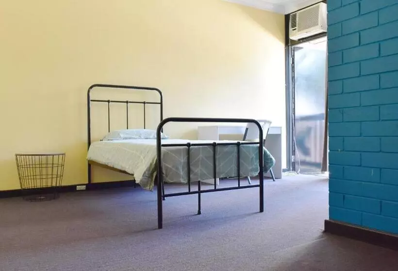 Hotel Billabong Backpackers Resort