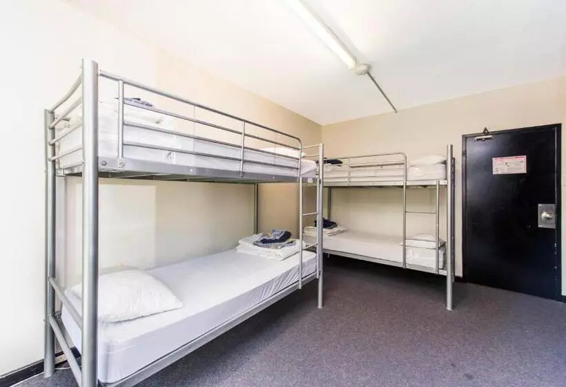 Hotel Billabong Backpackers Resort