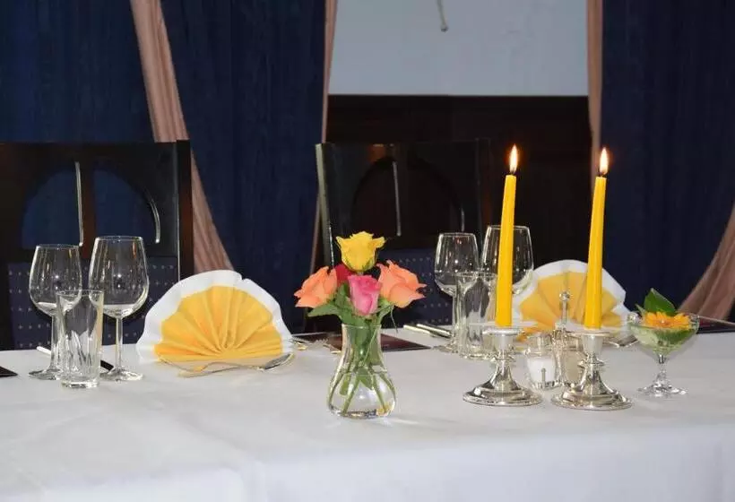 ホテル Goldener Hirsch