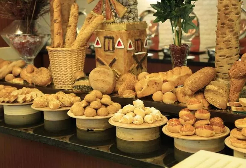 Kolin Hotel Spa & Convention Center