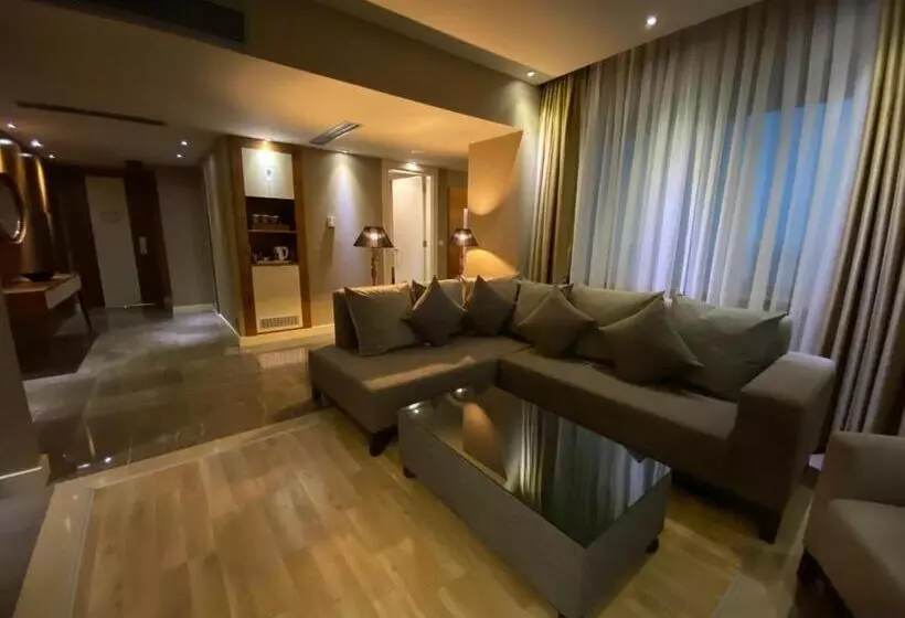 Kolin Hotel Spa & Convention Center