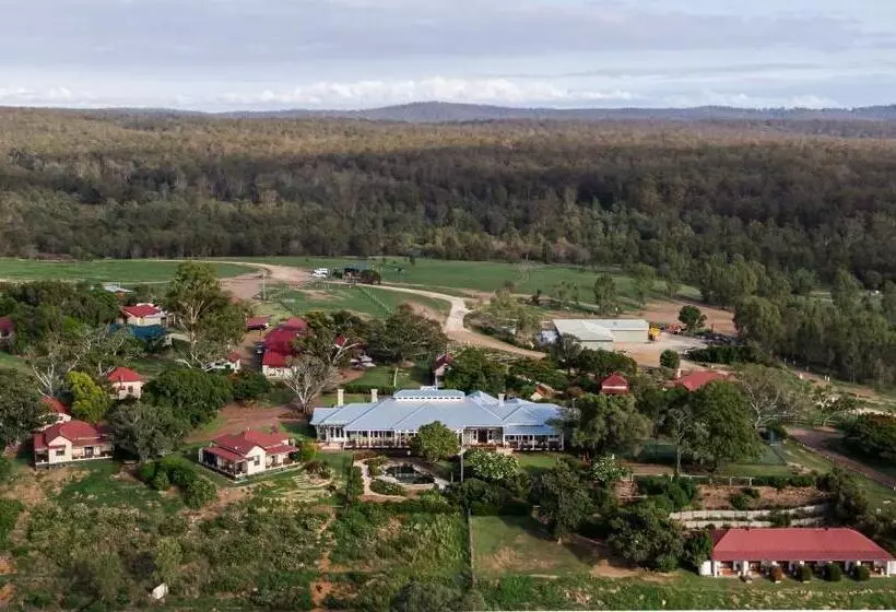 Отель Spicers Hidden Vale