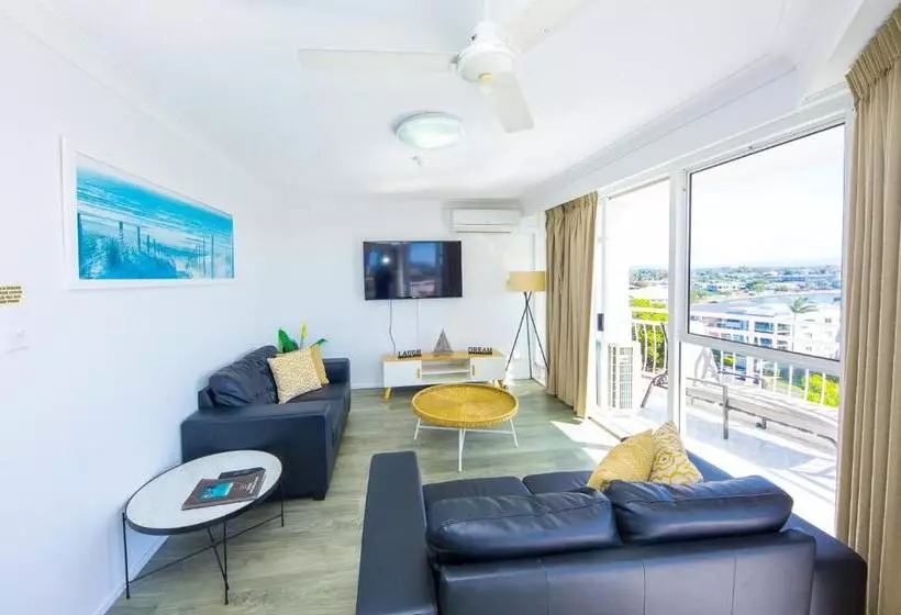 Отель The Atrium Resort