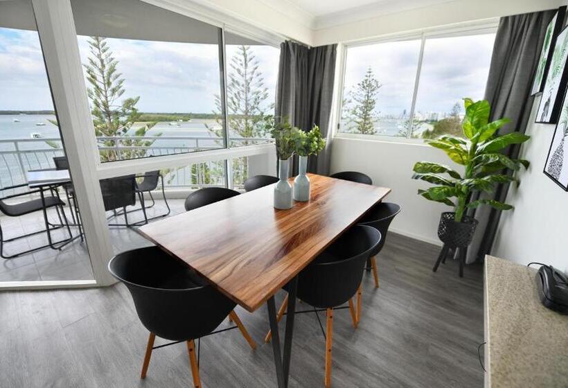 ホテル The Atrium Resort