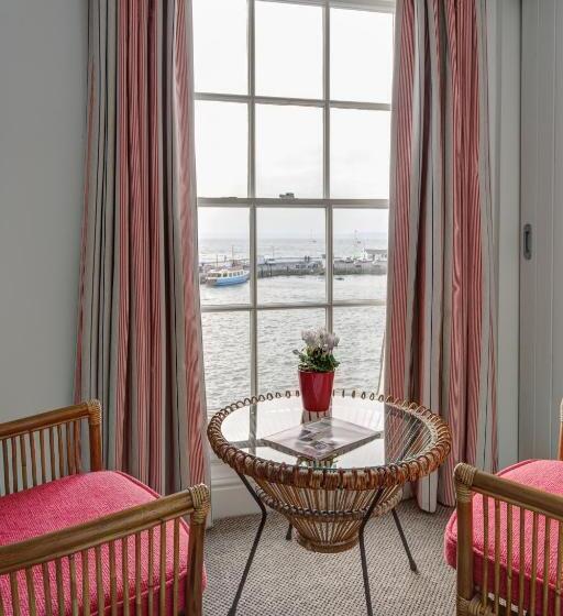 Hotel The Idle Rocks