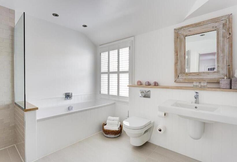 Hotel The Idle Rocks