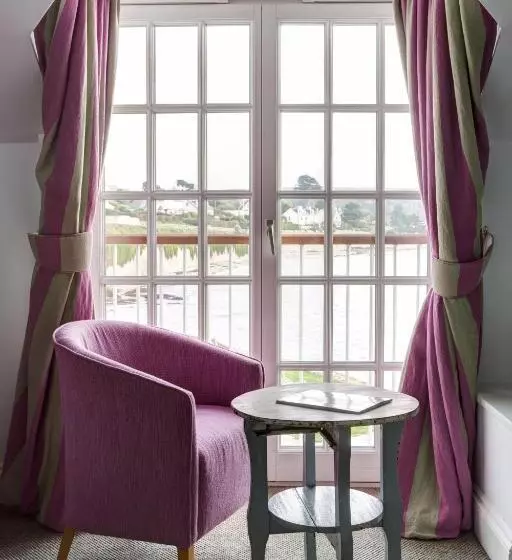 Отель The Idle Rocks