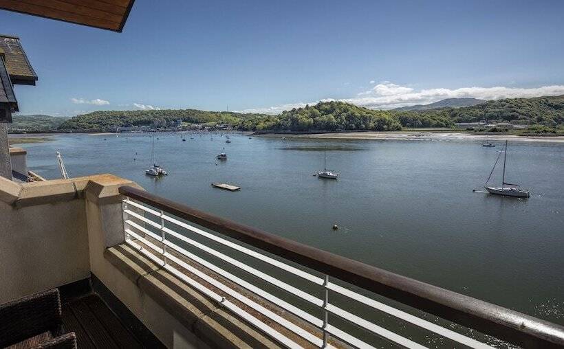 The Quay Hotel And Spa