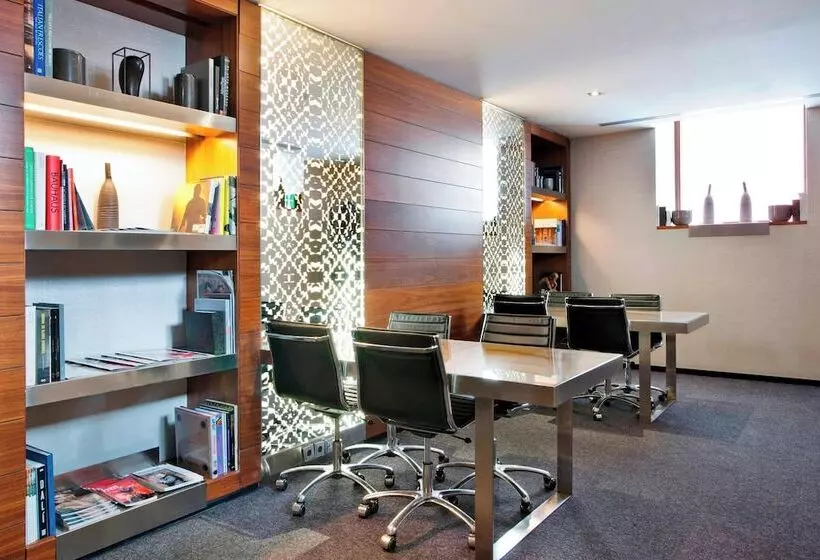 Ac Hotel Recoletos By Marriott