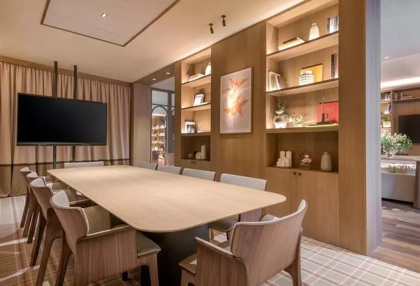 Ac Hotel Recoletos By Marriott