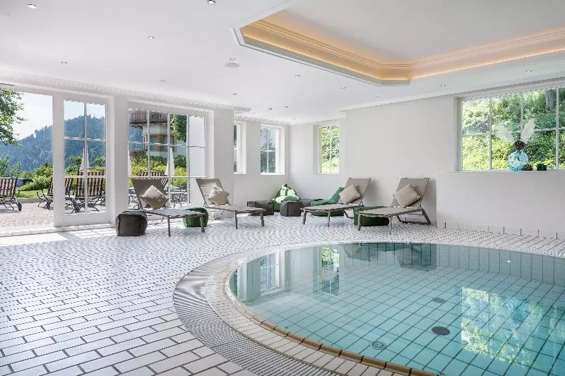 هتل Alpenschlossl