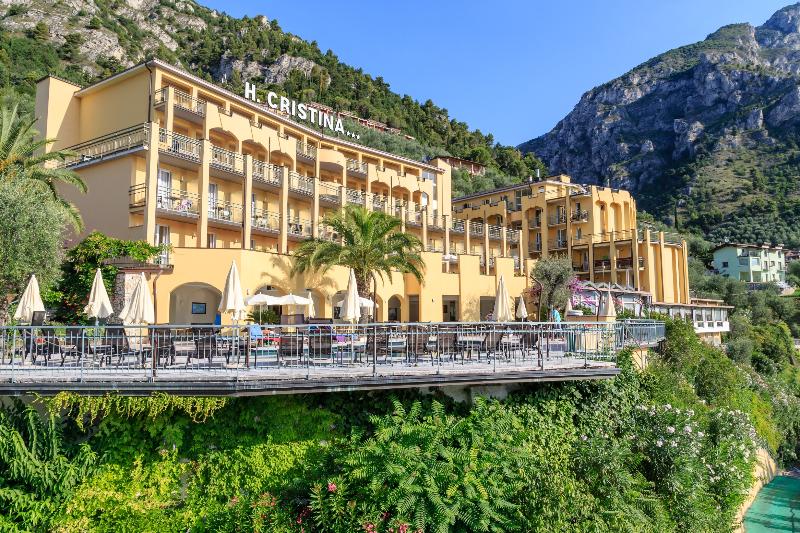 ホテル Cristina