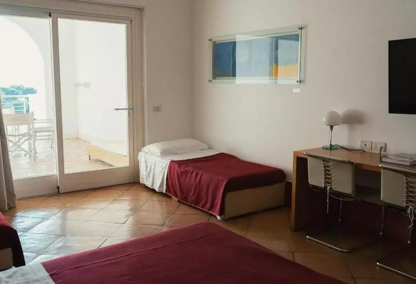 Hotel Grotta Di Tiberio