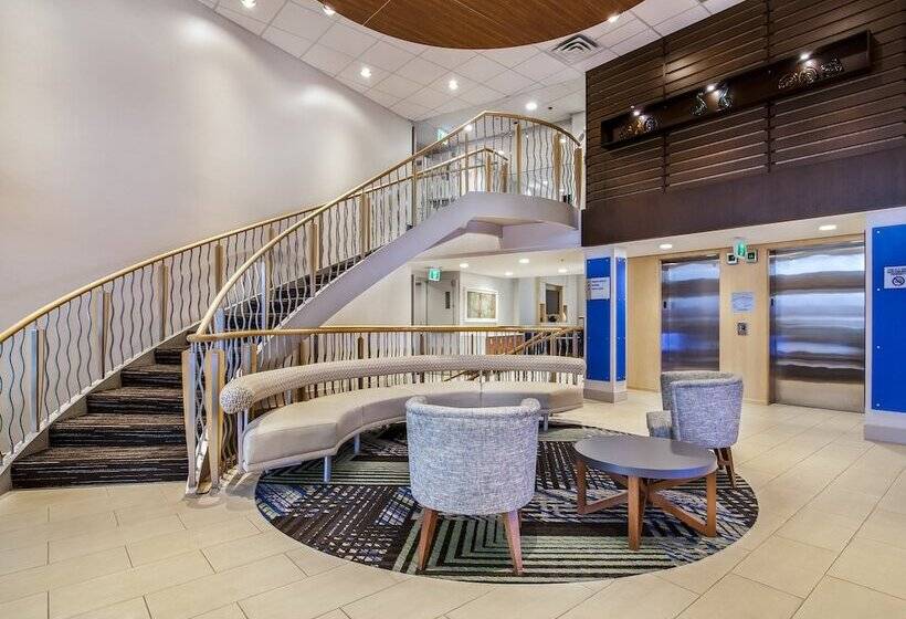 Hotelli Holiday Inn Express & Suites Langley, An Ihg