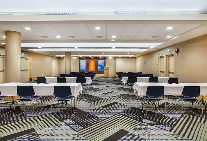 Hotelli Holiday Inn Express & Suites Langley, An Ihg