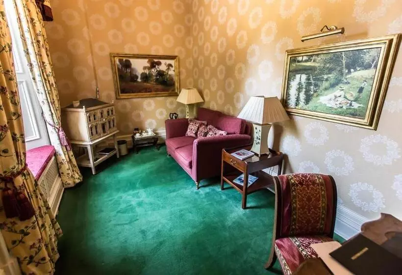 Kilworth House Hotel And Theatre