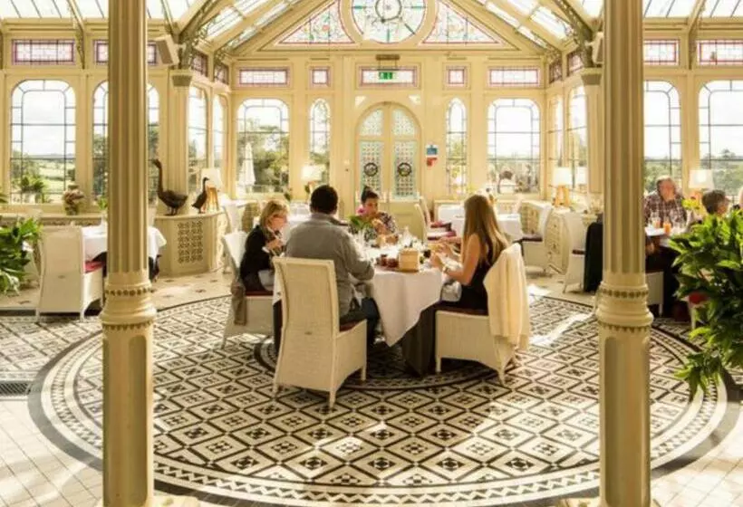 Kilworth House Hotel And Theatre