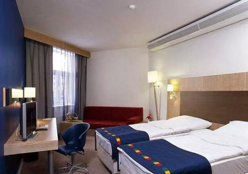 Отель Park Inn By Radisson Ekaterinburg