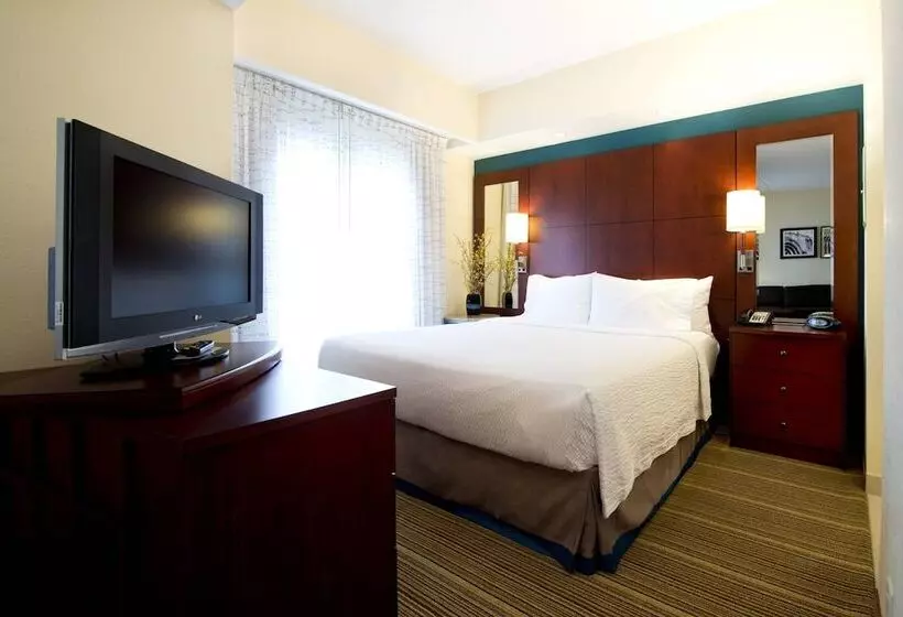 هتل Residence Inn By Marriott Toronto Vaughan