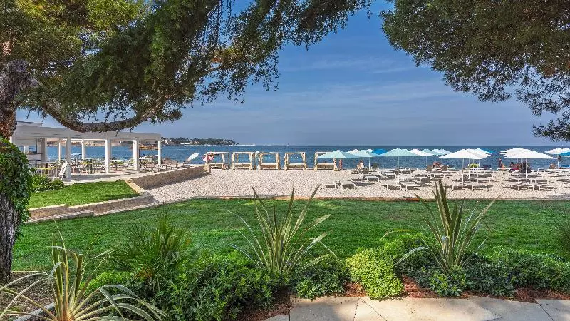 Szálloda Valamar Parentino