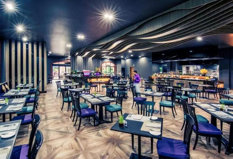 Mercure Yangon Kaba Aye