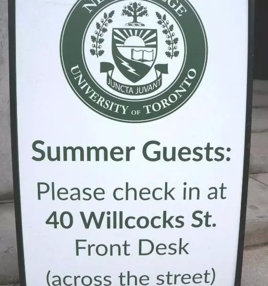 University Of Toronto New College Residence 45 Willcocks Residence