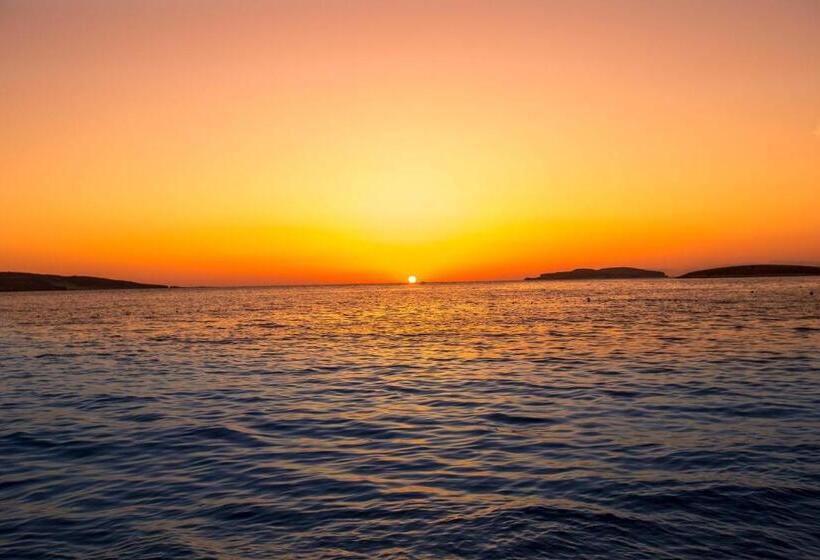 فندق Hanedan Beach