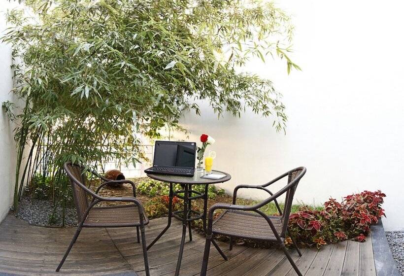 Отель Kapok Wangfujing