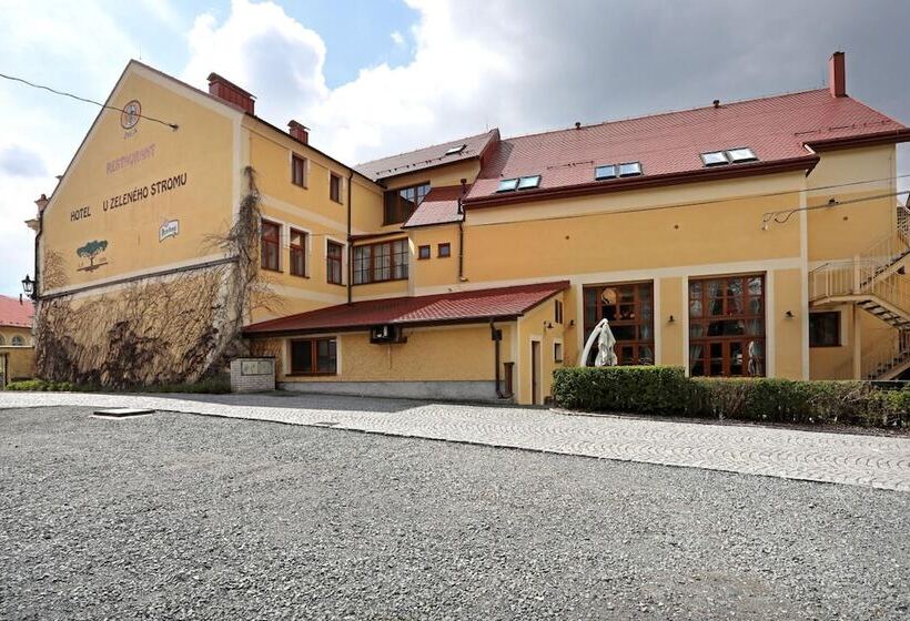Szálloda U Zeleneho Stromu