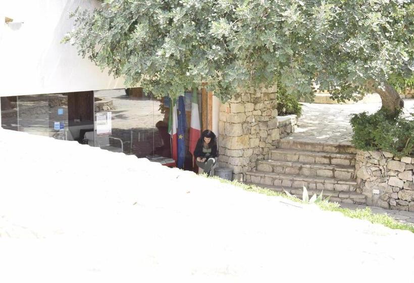 مبيت وإفطار Villa Aurea