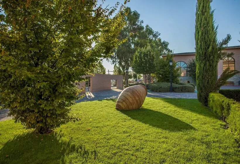 Отель Comendador