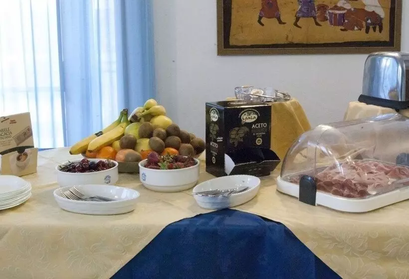 ホテル Dakar Living