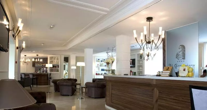 فندق Il Corazziere