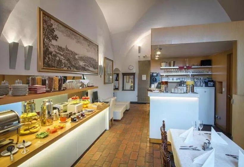 Отель Monastery