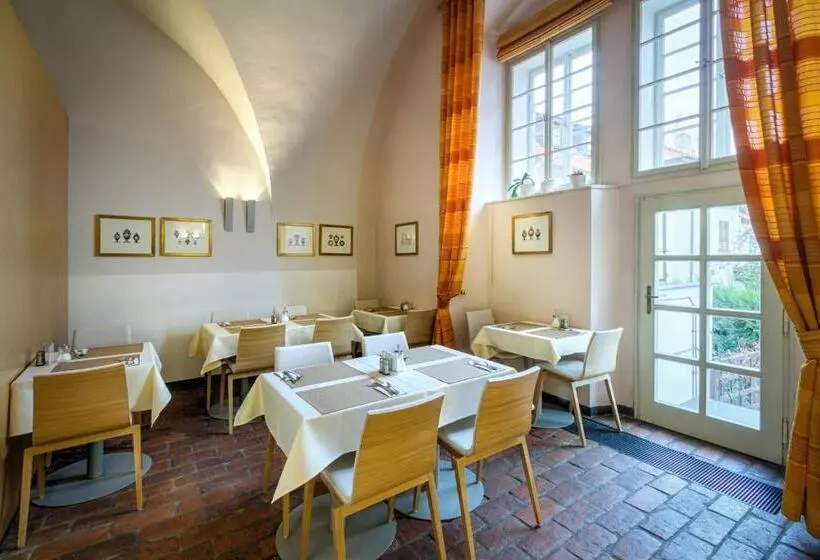 Отель Monastery