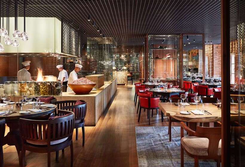 فندق Park Hyatt Saigon