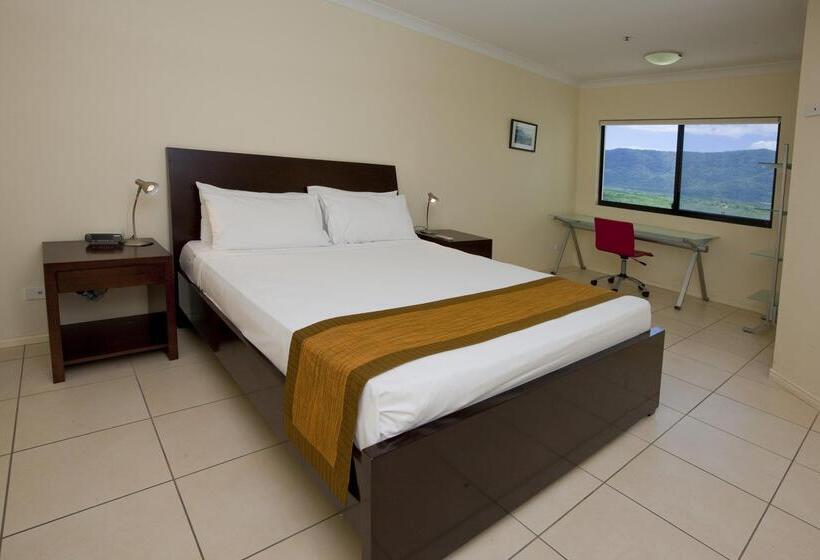 Hotel Piermonde Apartments Cairns