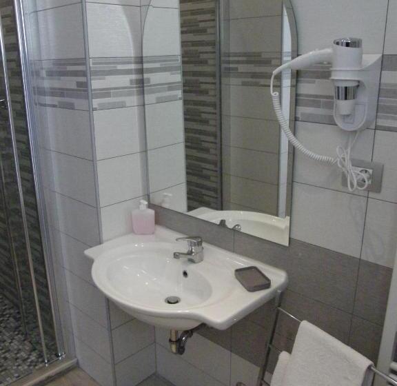 בית מלון כפרי Stefan Room & Breakfast