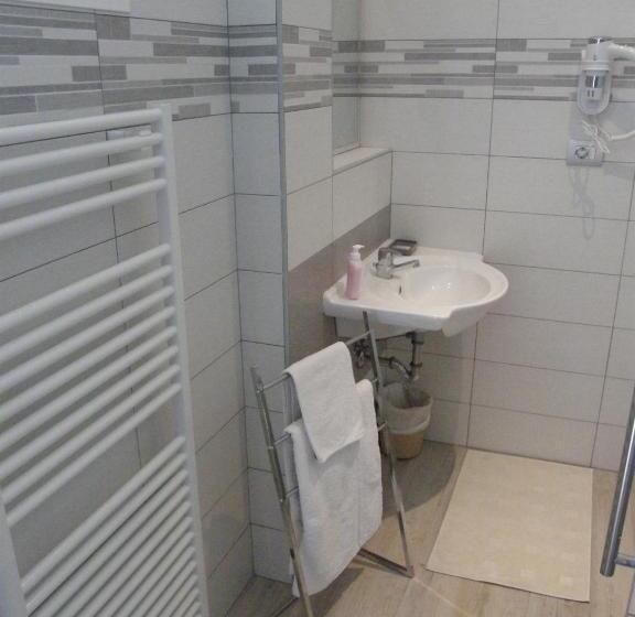 בית מלון כפרי Stefan Room & Breakfast