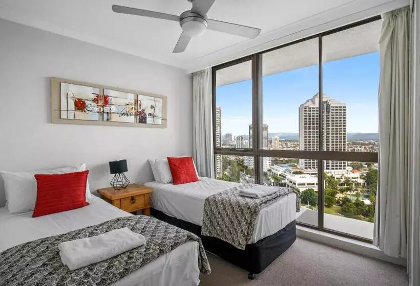 Capricorn One Beachside Holiday Apartments   Official